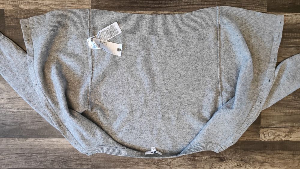 klasycny,prosty  kardigan UNIQLO 100% kaszmir