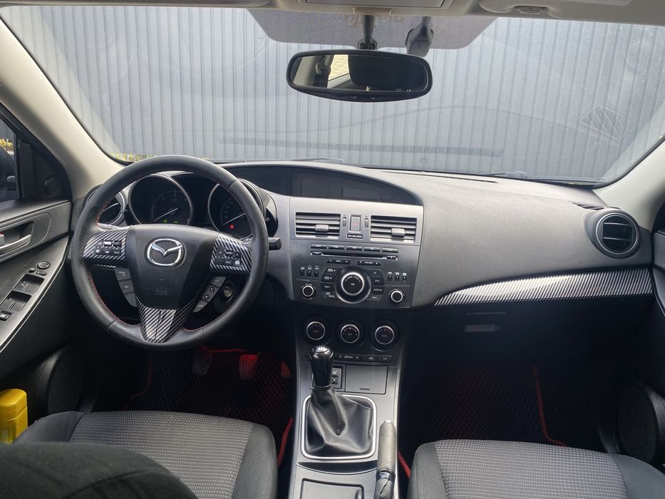 Продам гарну автивку
