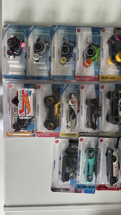 Carros Hotwheels 1:64
