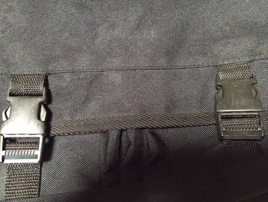 Torba czarna  dużo schowków