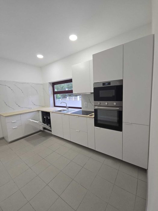 Apartamento T3+1 com Garagem novo  em Gouveia