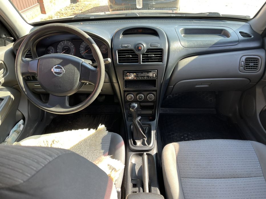 Ниссан Альмера 2010