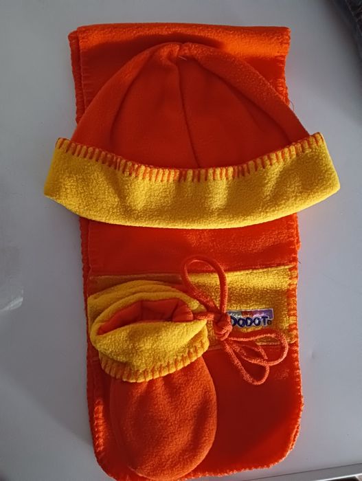 Cachecol, luvas e Gorro Dodot