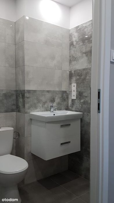 Zielona okolica - 47m2 -3 pokoje ,balkon, po remoncie, wysoki parter