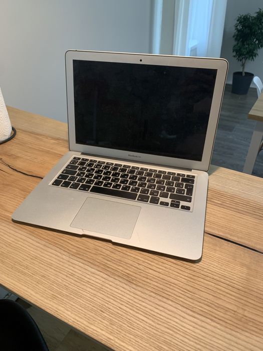 Macbook air 2017/Макбук Эйр 2017 8 ram 128 ssd