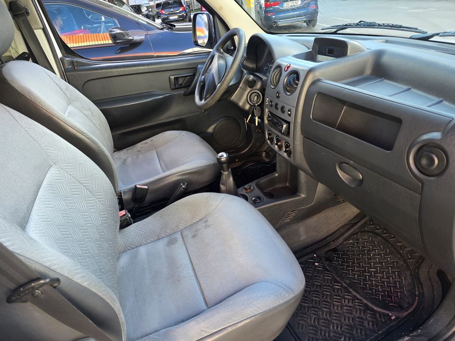 Citroên Berlingo 1.6 hdi 2007 Revisão Feita Preço Fixo