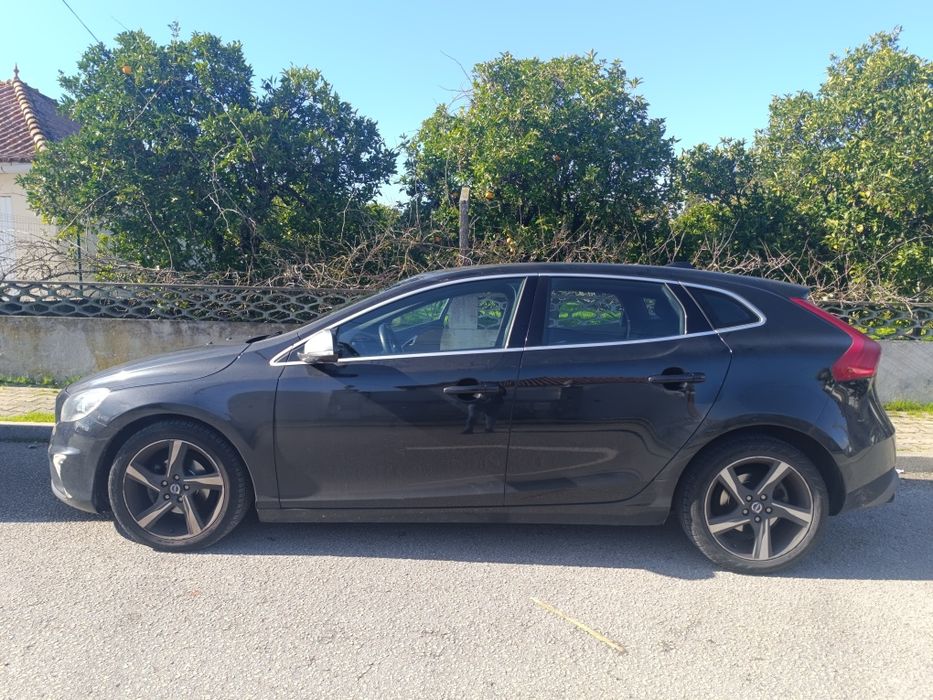 Volvo V40 1.5 D2 R-Design (2014)