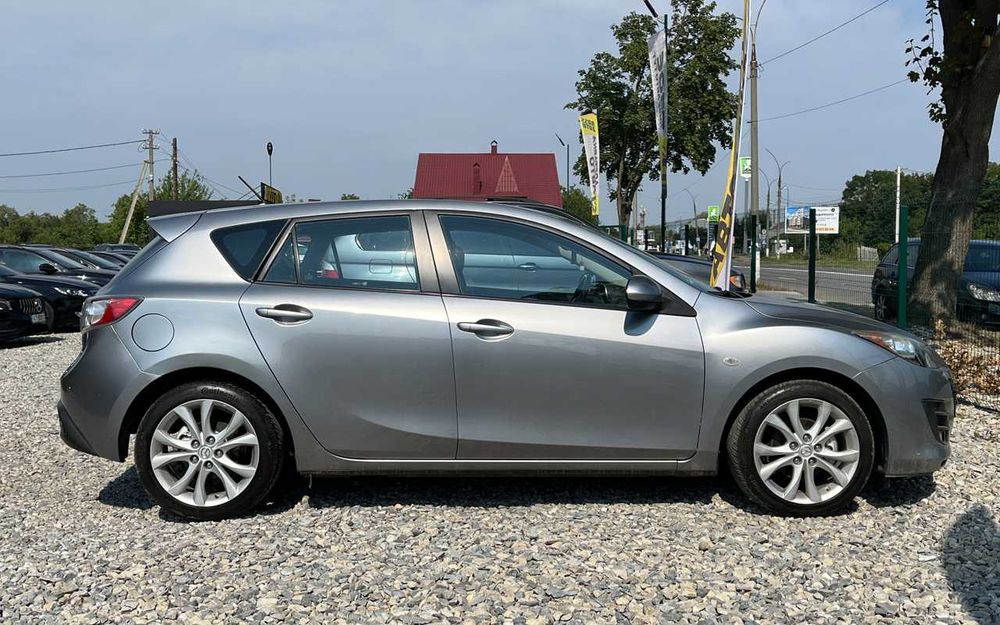 Mazda   3   2010