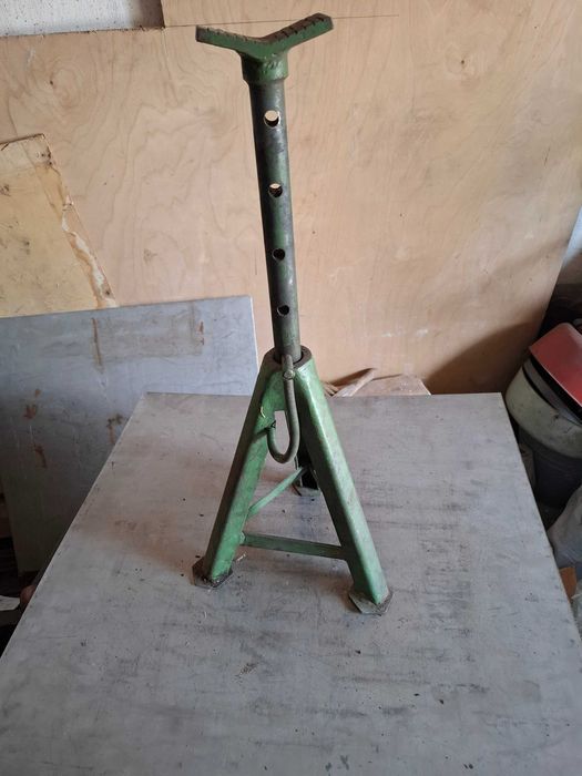 Домкраты автомобильные СССР