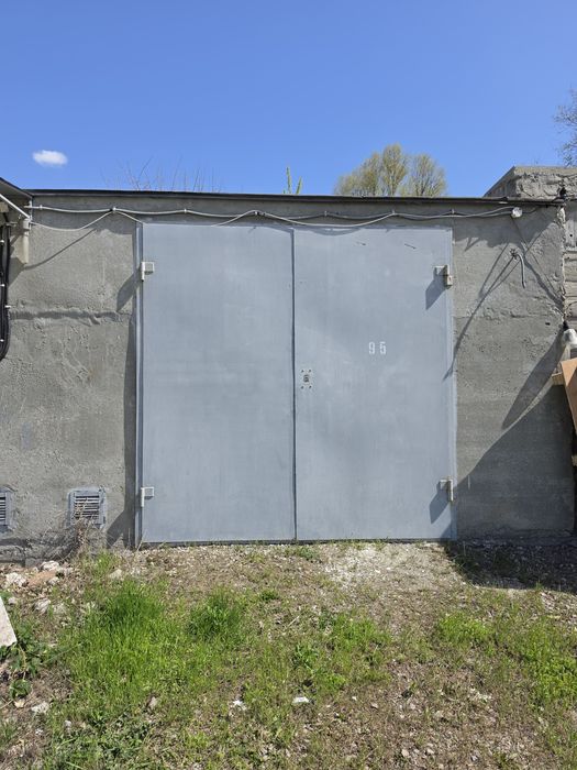 Гараж на БОРОДИНСЬКОМУ