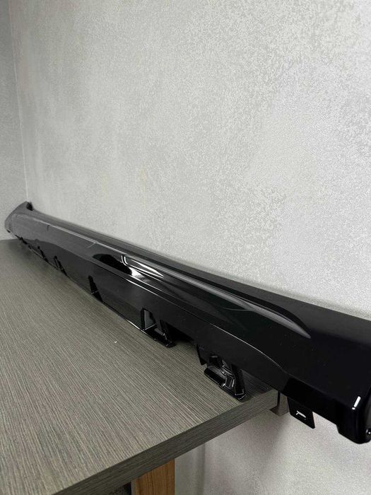 Mercedes EQS 580 4MATIC С296 2023
накладки на пороги (комплект)