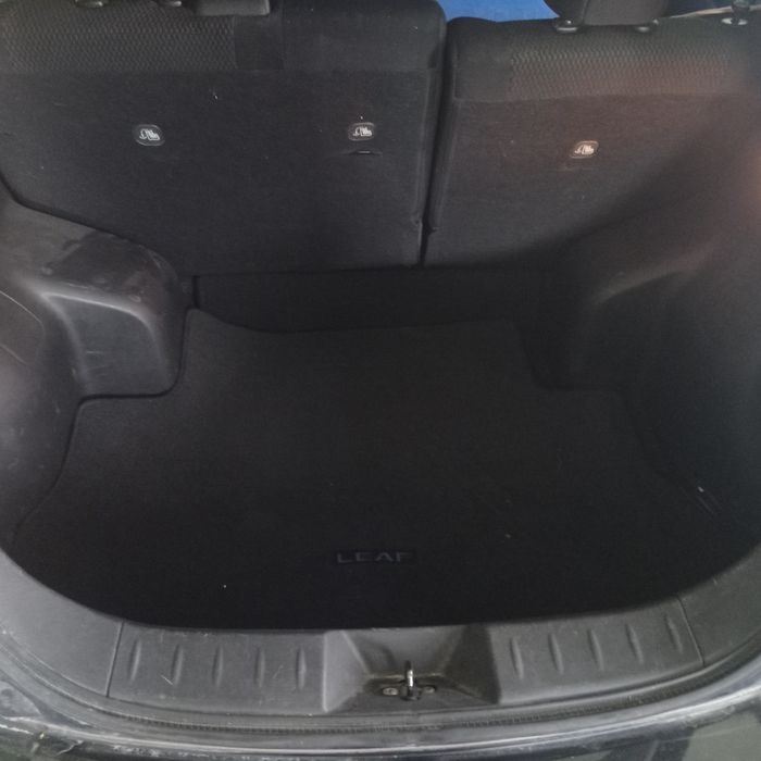 Nissan leaf 2016 р.