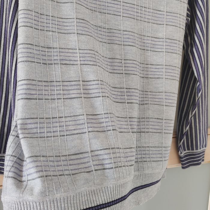 Bluza sweter serek w paski z kołnierzykiem
