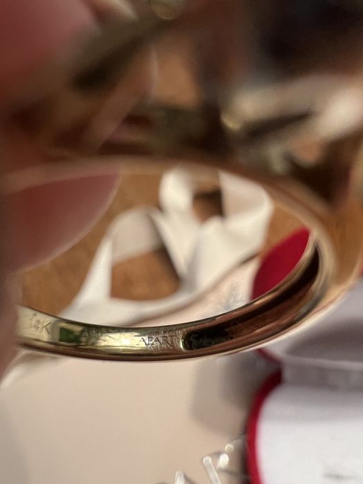 Złoty pierścionek z diamentem  APART wzór 109.461 rozm.9