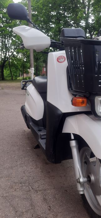 Продам скутер yamaha gear 4т.