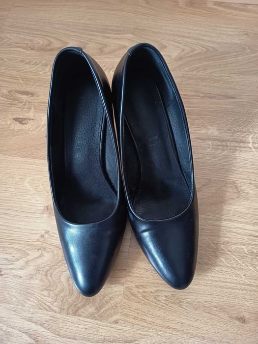 Czółenka damskie VICES na słupku 9,5 cm / rozmiar 41