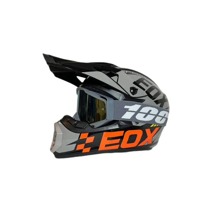 Шолом з окулярами