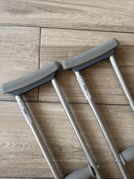 Милиці дитячі, костилі підліткові