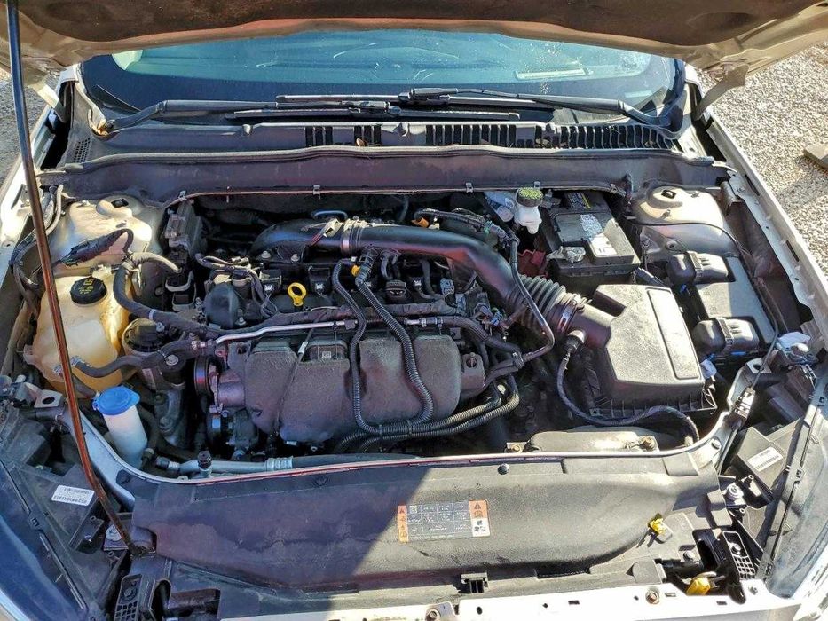 Ford Fusion Titanium 2019 /