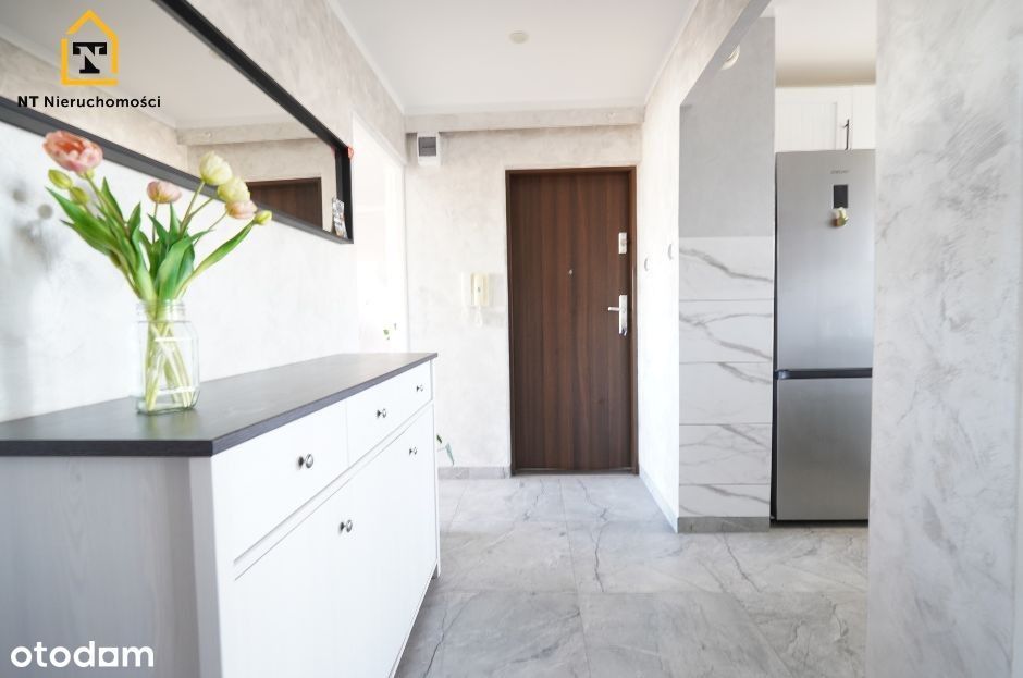 Trzypokojowe mieszkanie z balkonem loggia - os. Niepodległości.