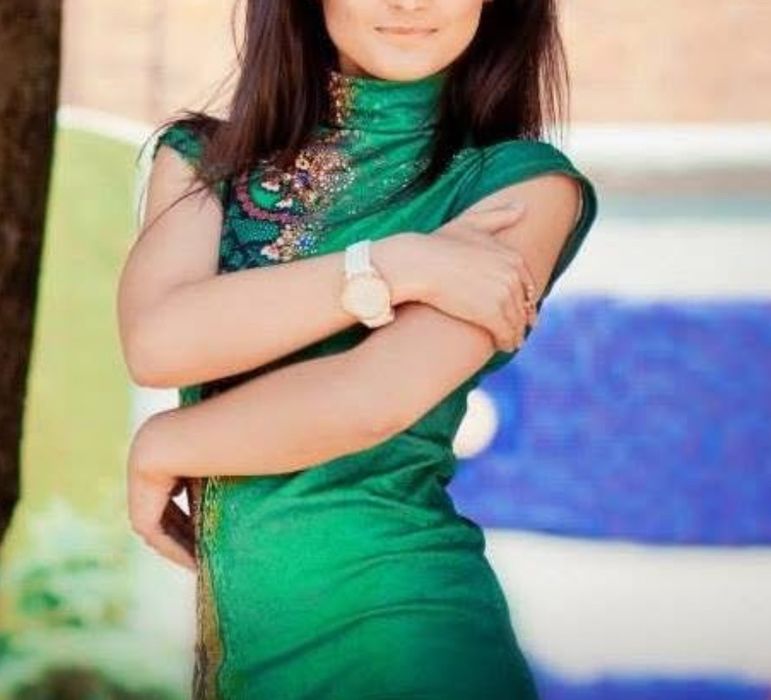 Сукня зелена гарно для фотосесії/вечірки