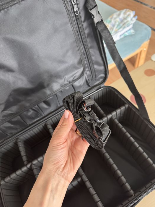 Mala de maquilhagem profissional com divisórias