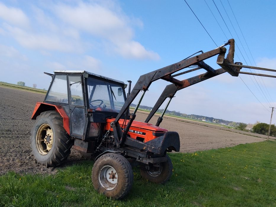 Ładowacz czołowy tur zetor 6911 7211 7245