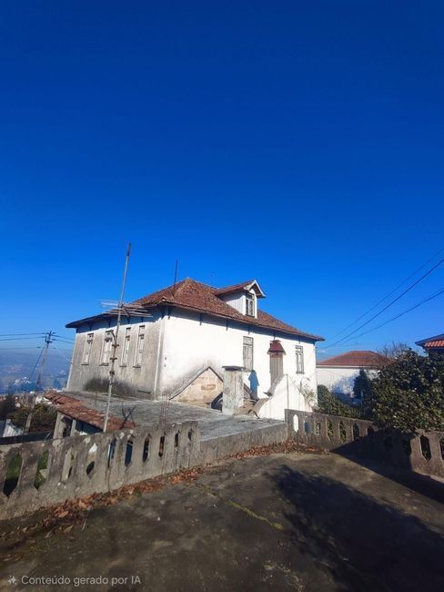 Casa senhorial centenária em Lousada