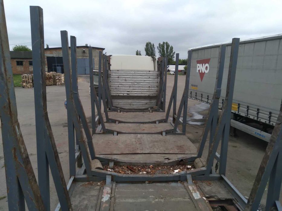 Продам прицеп-лісовоз meusburger.