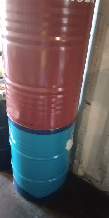 Продам Бочка металева 200 л.