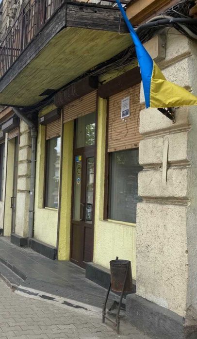 Сдам фасадное помещение Центр ул. Канатная 40 м2