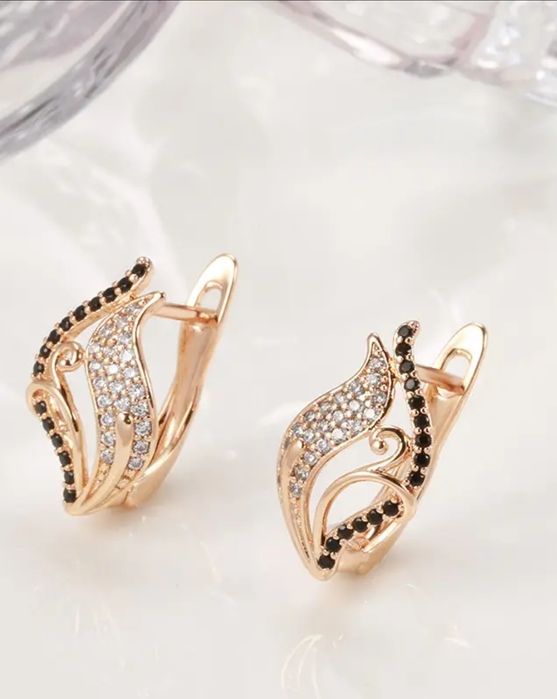 Kolczyki listki czano/białe