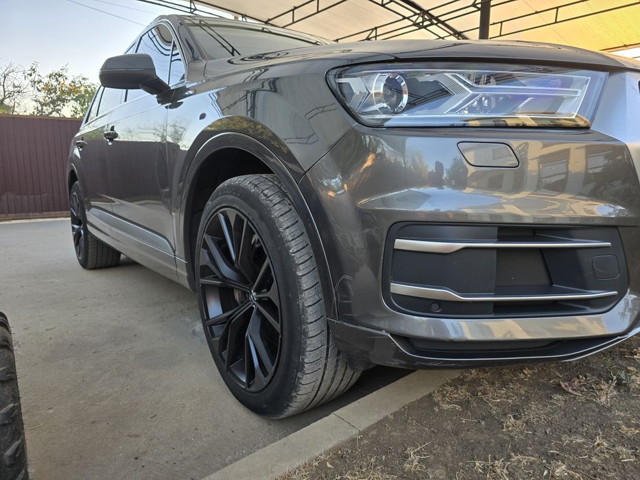 Ауди Q7/Audi Q7 (от хозяина)