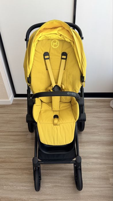Продам прогулянку Cybex Priam 4.0