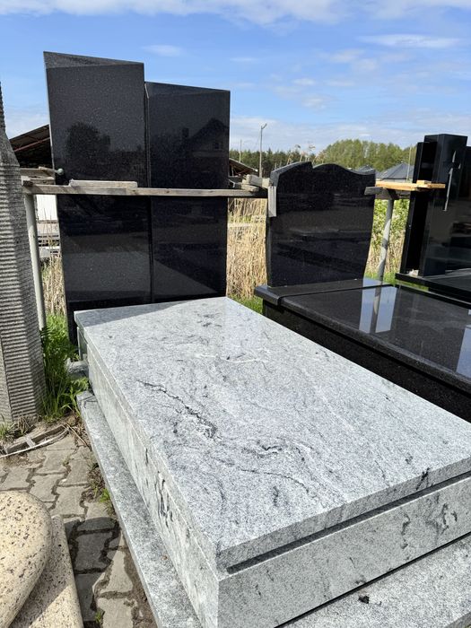 Pomnik granitowy Viscount Warszawa