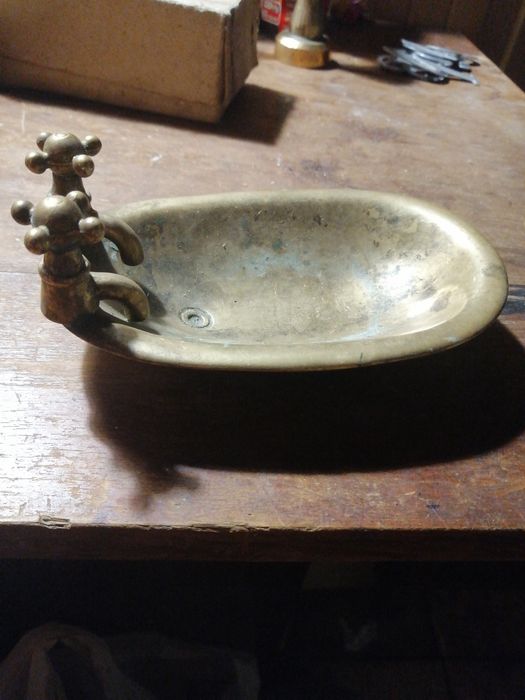 Продам золоту ванну антиквар