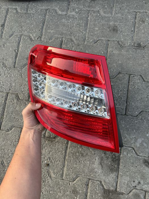 Задній стоп Mercedes-Benz w204 c-class