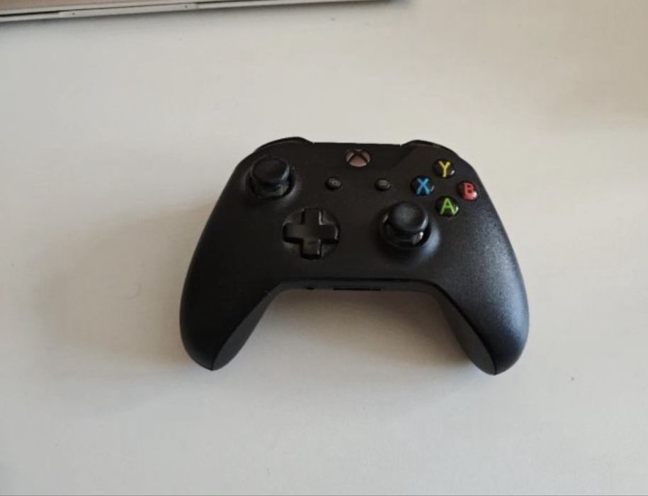 Xbox X preta 1tb