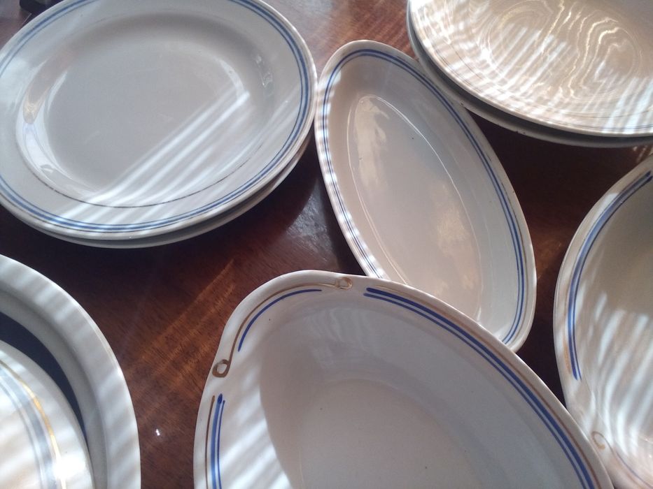 Набор посуды для кухни.