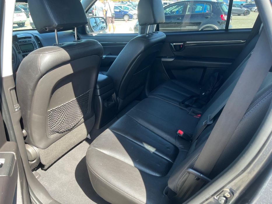 Hyundai Santa Fe 4 wd 2011