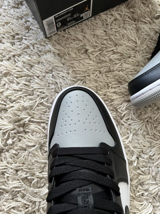 Кросівки Nike Air Jordan 1 Low Shadow Toe - 553558-052