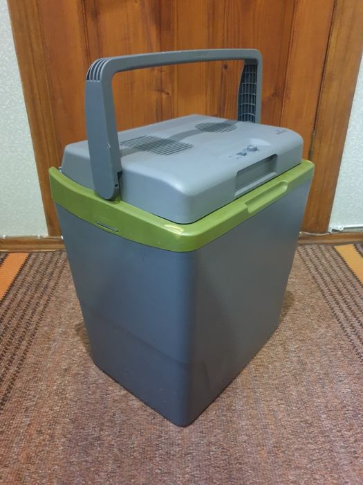 Знижка !! Автохолодильник Rocktrail/ 12/220v 30л/23рік
