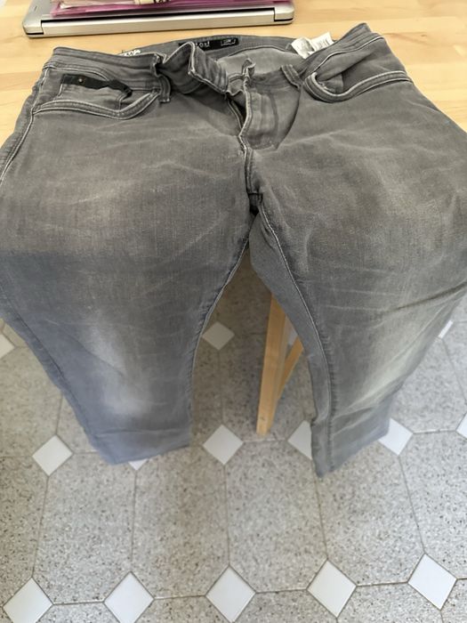 Calças tiffosi usadas