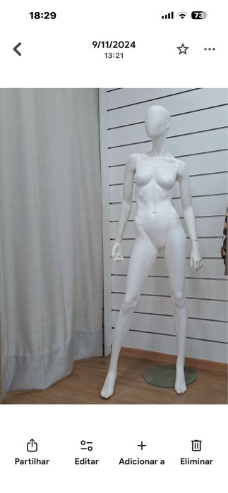 Manequim  resistente. Em bom estado