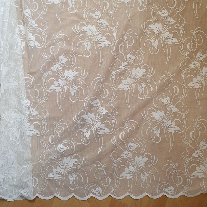 Тюль ніжна,  гарний принт