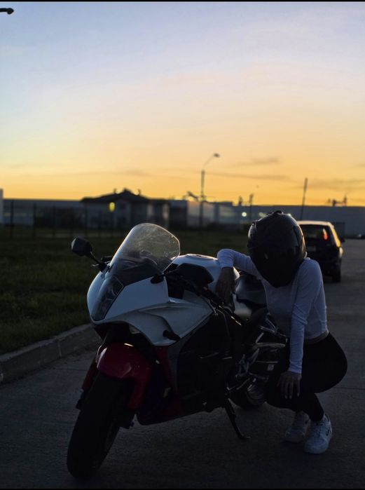 Hyosung GT250RC 2013