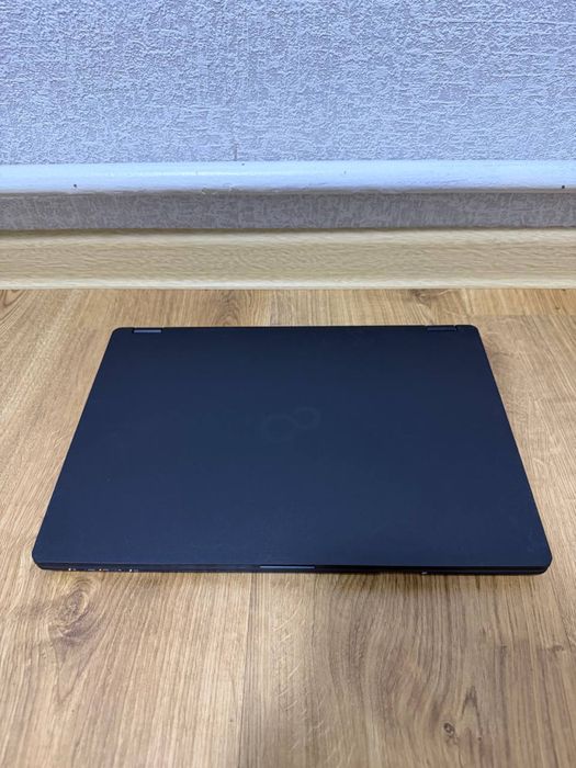Ноутбук Fujitsu U748 опт