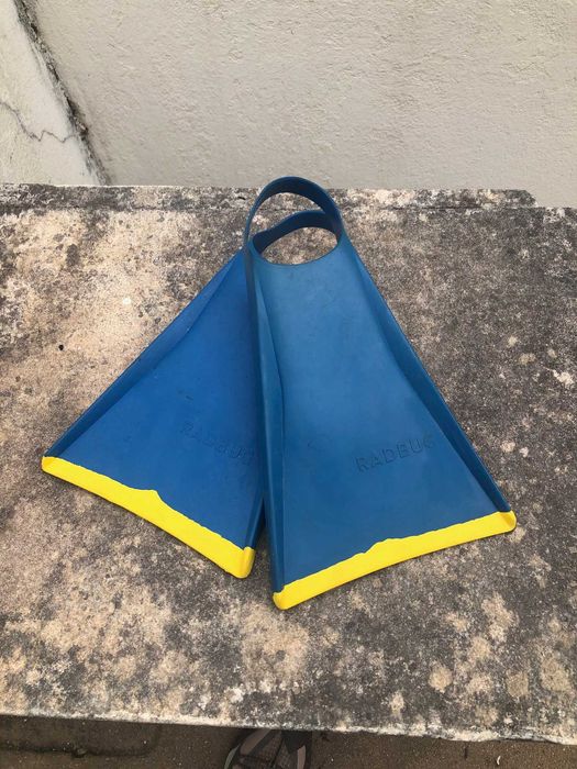 pés de pato / barbatanas
