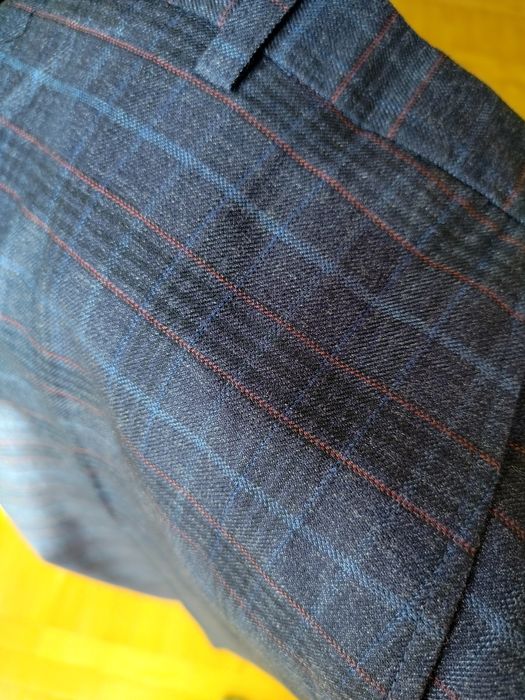 Garnitur granatowy w kratkę