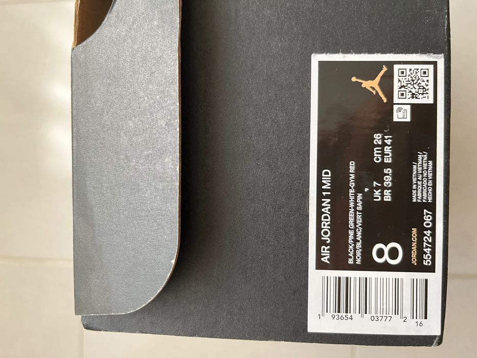 Air Jordan 1 Mid 170€